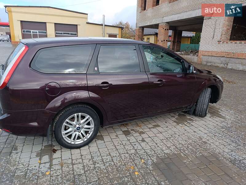 Универсал Ford Focus 2008 в Ильинцах