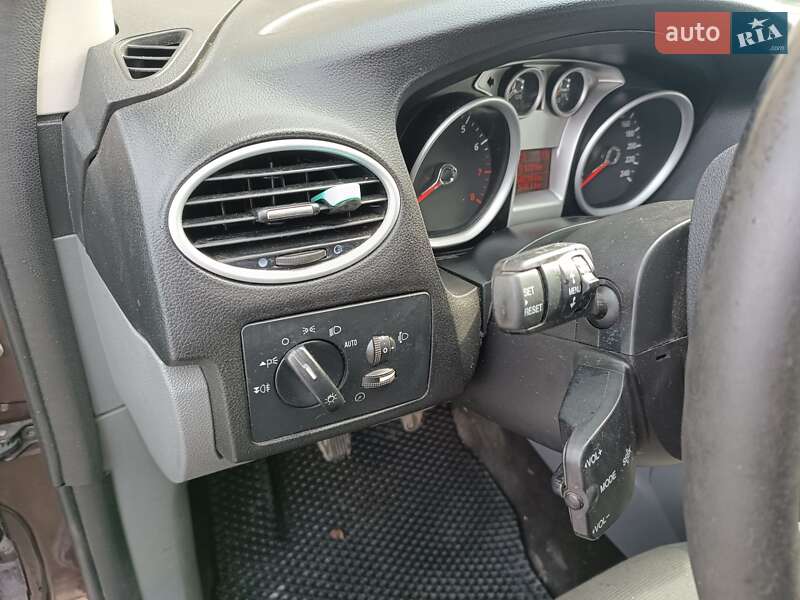 Универсал Ford Focus 2008 в Ильинцах