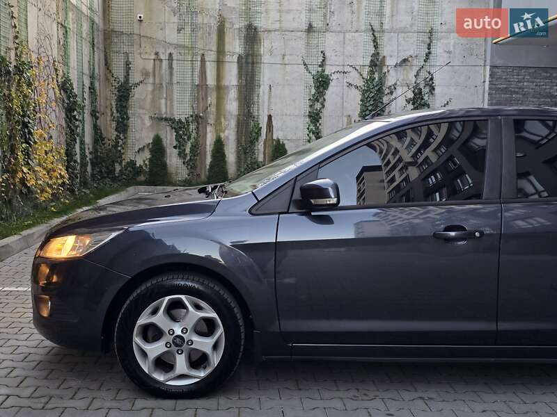 Седан Ford Focus 2010 в Хмельницькому фото 20 Седан Ford Focus 2010 в Хмельницькому