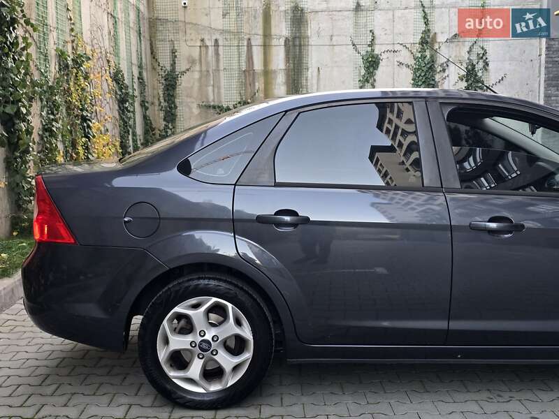 Седан Ford Focus 2010 в Хмельницькому фото 24 Седан Ford Focus 2010 в Хмельницькому