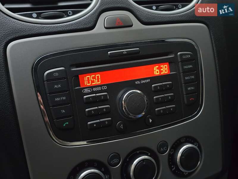 Седан Ford Focus 2010 в Хмельницькому фото 47 Седан Ford Focus 2010 в Хмельницькому