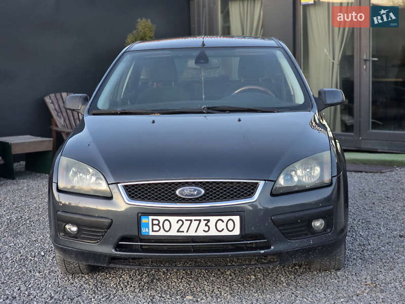 Хэтчбек Ford Focus 2005 в Тернополе