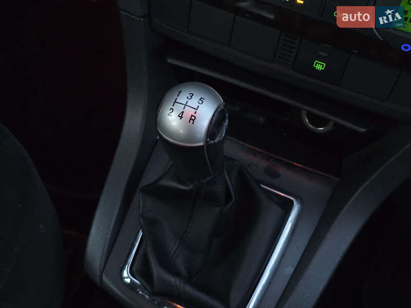 Хэтчбек Ford Focus 2005 в Тернополе