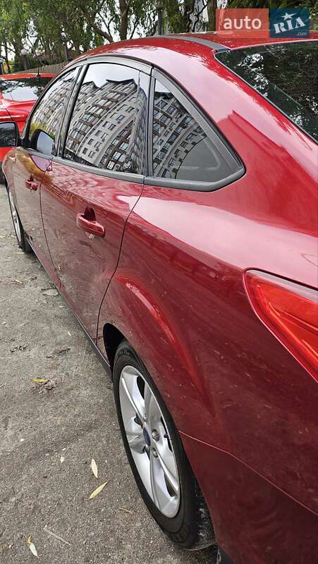 Седан Ford Focus 2014 в Киеве