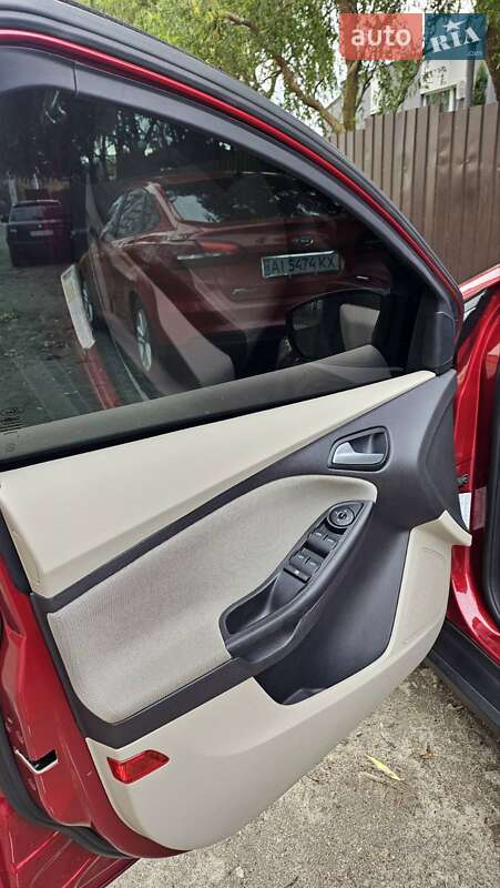 Седан Ford Focus 2014 в Киеве