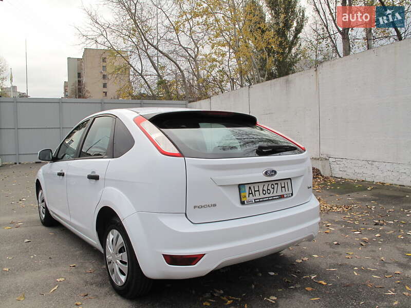Хетчбек Ford Focus 2011 в Києві фото 5 Хетчбек Ford Focus 2011 в Києві