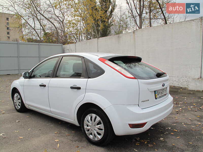 Хетчбек Ford Focus 2011 в Києві фото 8 Хетчбек Ford Focus 2011 в Києві