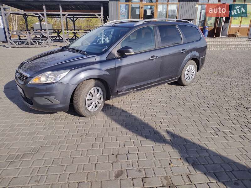 Ford Focus 2010 Ford Focus 2010