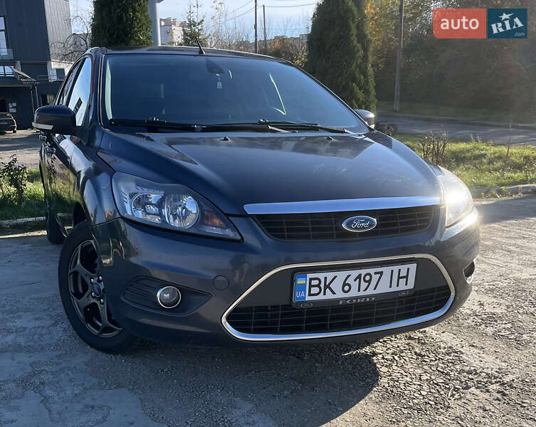 Хетчбек Ford Focus 2008 в Рівному фото 2 Хетчбек Ford Focus 2008 в Рівному