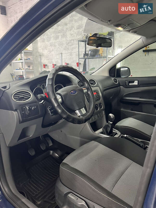 Універсал Ford Focus 2010 в Жидачові