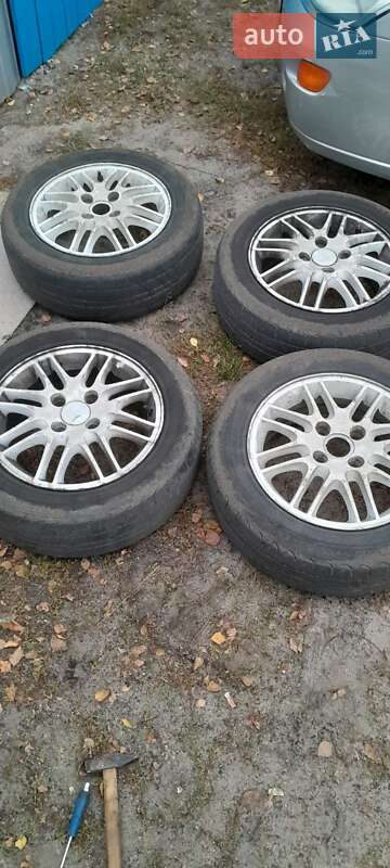 Універсал Ford Focus 2000 в Бородянці