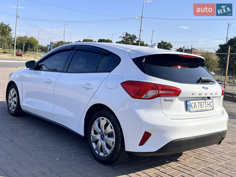 Хэтчбек Ford Focus 2019 в Киеве