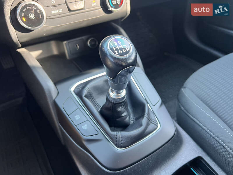 Хэтчбек Ford Focus 2019 в Киеве