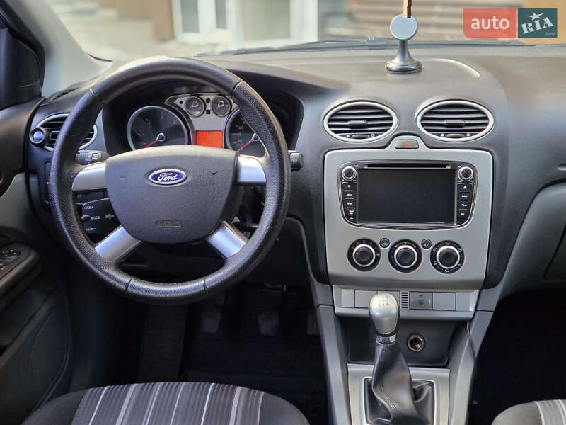 Універсал Ford Focus 2009 в Чернівцях фото 17 Універсал Ford Focus 2009 в Чернівцях
