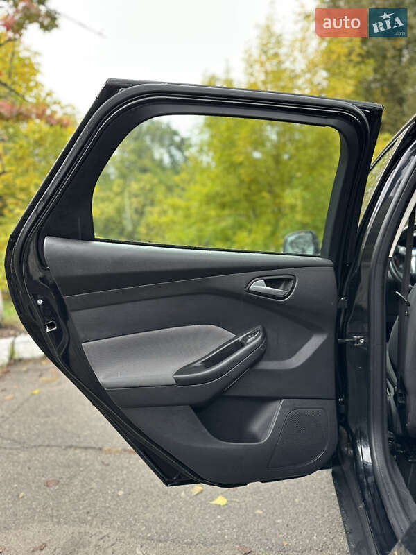 Универсал Ford Focus 2012 в Киеве фото 12 Универсал Ford Focus 2012 в Киеве