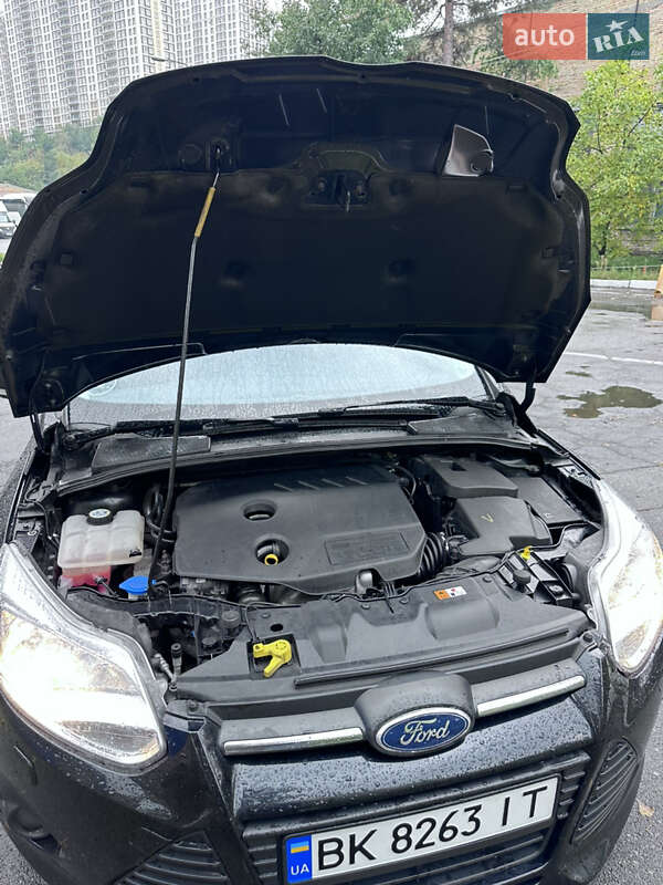 Универсал Ford Focus 2012 в Киеве фото 32 Универсал Ford Focus 2012 в Киеве