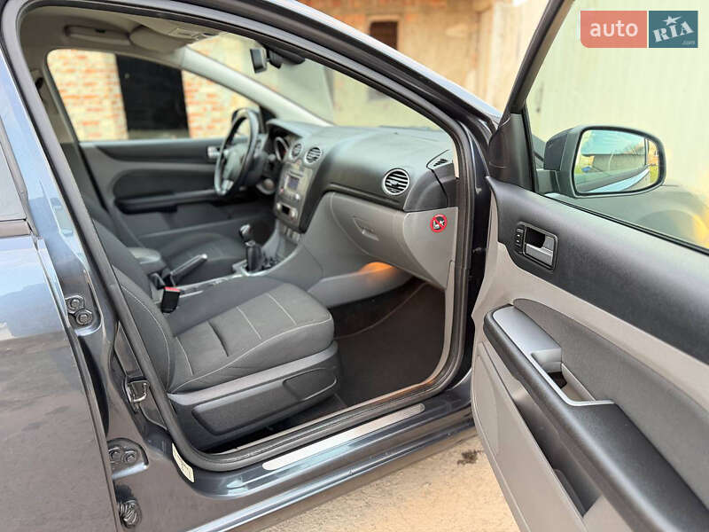 Универсал Ford Focus 2010 в Дрогобыче