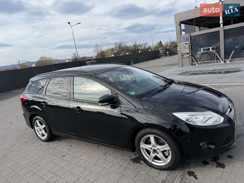 Універсал Ford Focus 2011 в Долині