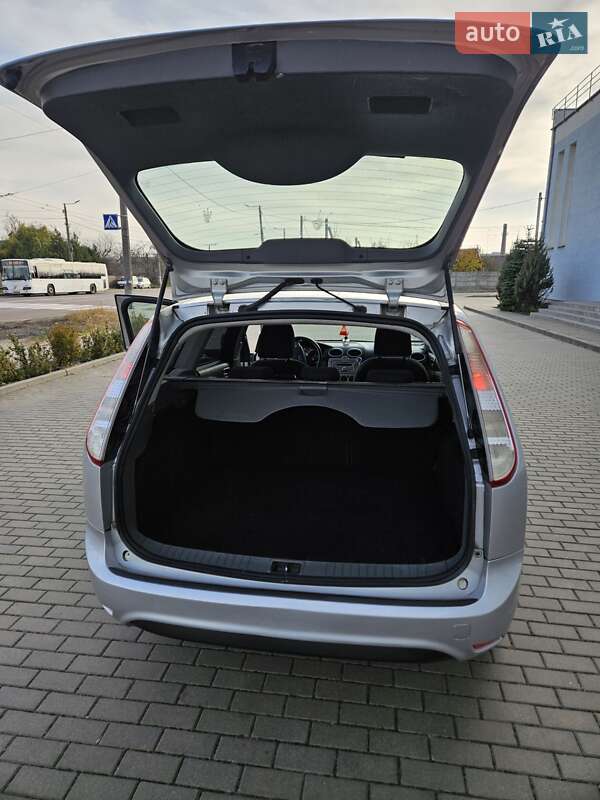 Універсал Ford Focus 2008 в Житомирі фото 16 Універсал Ford Focus 2008 в Житомирі