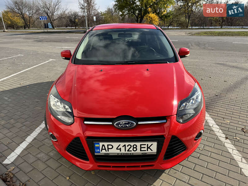 Хэтчбек Ford Focus 2013 в Запорожье