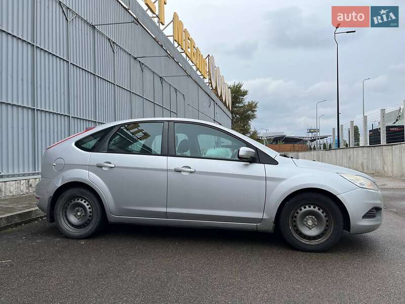 Хетчбек Ford Focus 2011 в Києві фото 5 Хетчбек Ford Focus 2011 в Києві