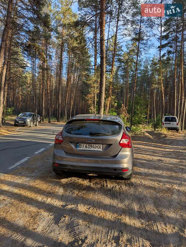 Хетчбек Ford Focus 2012 в Полтаві фото 4 Хетчбек Ford Focus 2012 в Полтаві