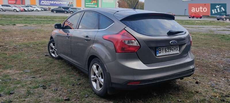 Хетчбек Ford Focus 2012 в Полтаві фото 14 Хетчбек Ford Focus 2012 в Полтаві
