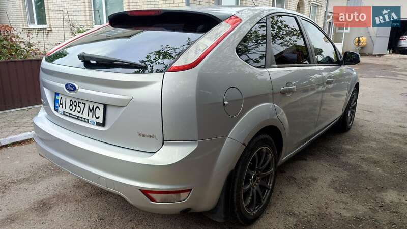 Хетчбек Ford Focus 2010 в Крюківщині фото 14 Хетчбек Ford Focus 2010 в Крюківщині