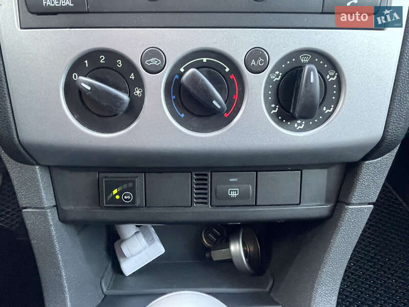 Універсал Ford Focus 2006 в Івано-Франківську