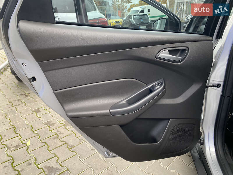 Седан Ford Focus 2016 в Одесі фото 16 Седан Ford Focus 2016 в Одесі