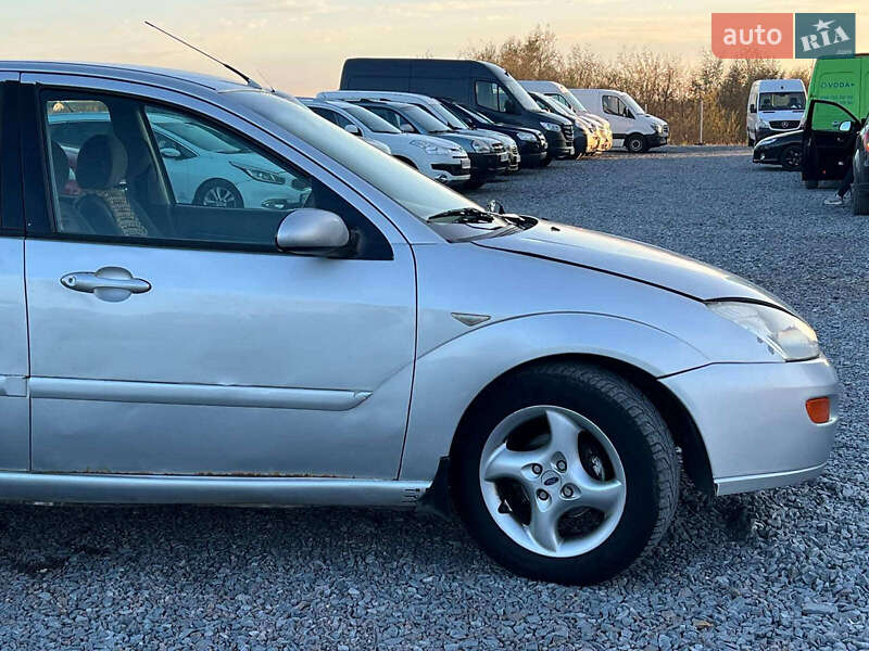 Хетчбек Ford Focus 2001 в Львові фото 11 Хетчбек Ford Focus 2001 в Львові