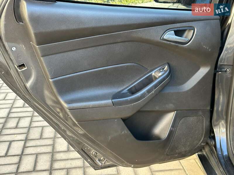 Седан Ford Focus 2016 в Одессе фото 15 Седан Ford Focus 2016 в Одессе
