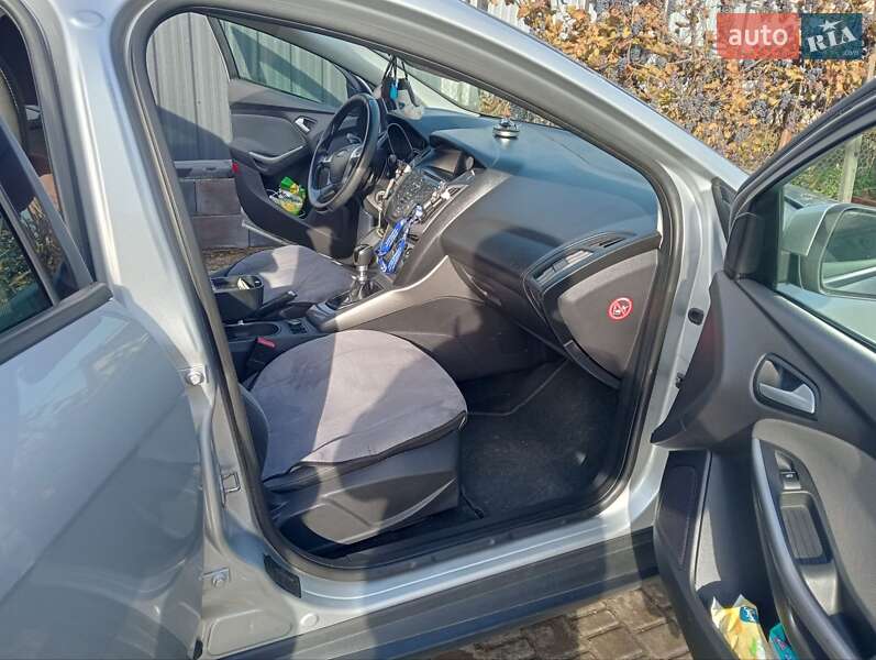 Универсал Ford Focus 2012 в Луцке