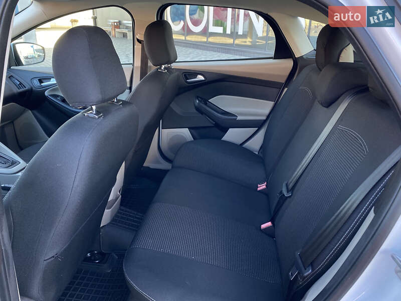 Хэтчбек Ford Focus 2015 в Киеве фото 21 Хэтчбек Ford Focus 2015 в Киеве