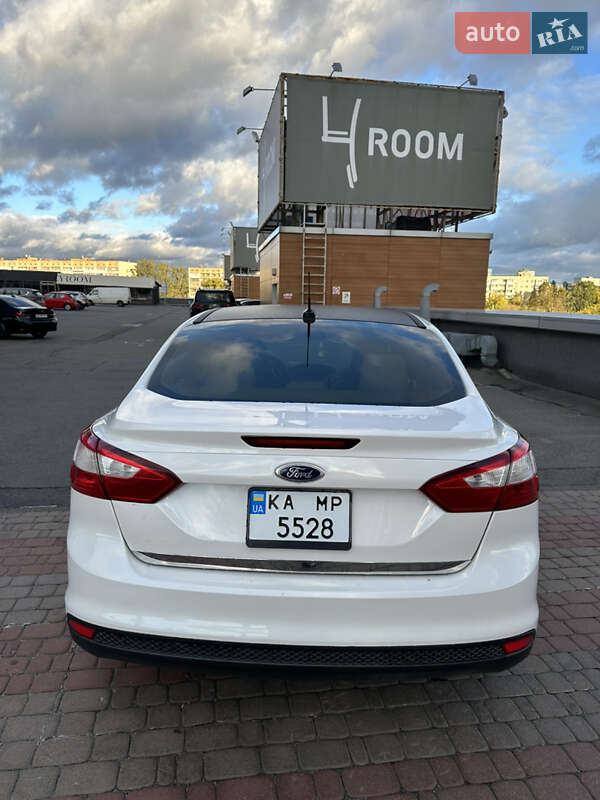Седан Ford Focus 2012 в Киеве