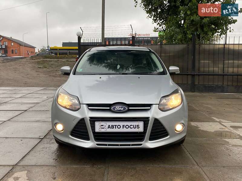 Хэтчбек Ford Focus 2013 в Киеве фото 2 Хэтчбек Ford Focus 2013 в Киеве