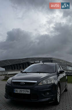 Хэтчбек Ford Focus 2010 в Львове