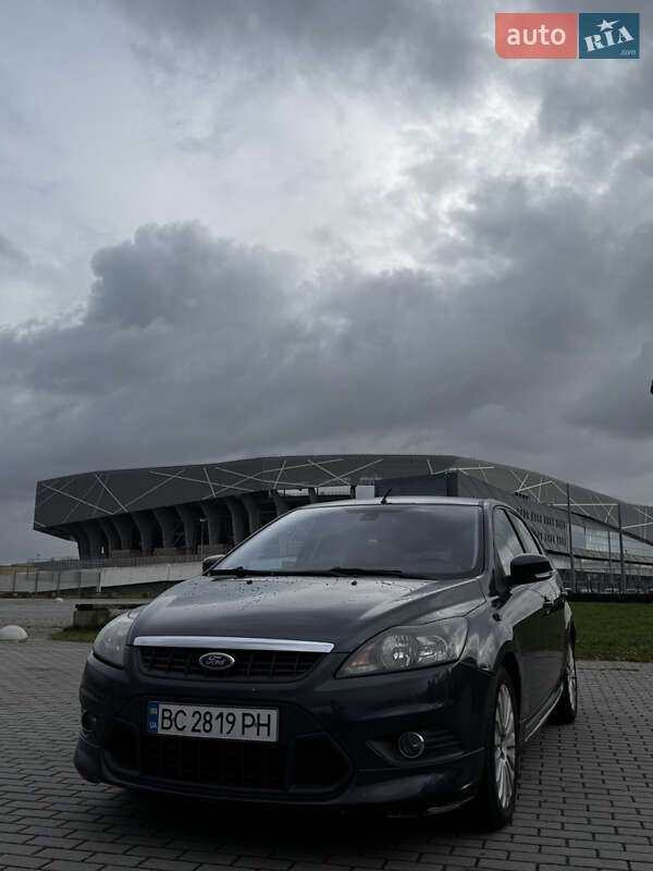 Хэтчбек Ford Focus 2010 в Львове фото Хэтчбек Ford Focus 2010 в Львове