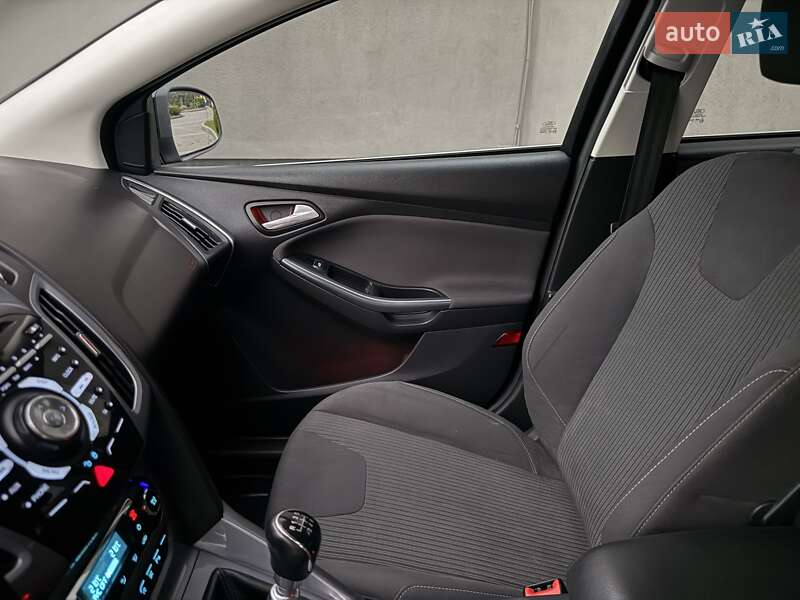 Универсал Ford Focus 2013 в Стрые фото 49 Универсал Ford Focus 2013 в Стрые
