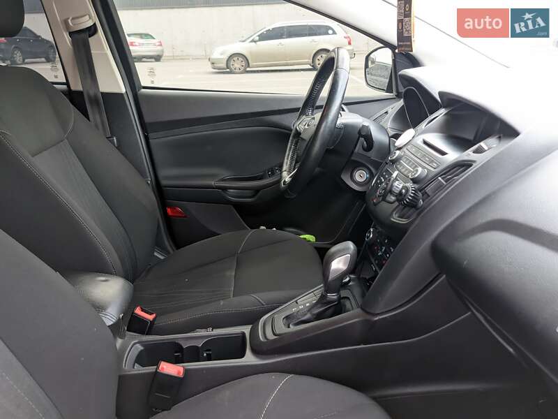 Седан Ford Focus 2017 в Ужгороде фото 13 Седан Ford Focus 2017 в Ужгороде