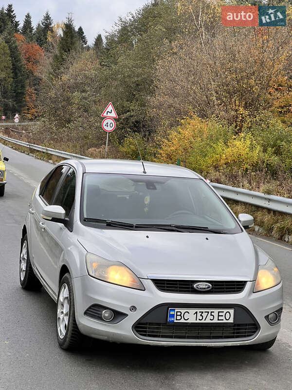 Хетчбек Ford Focus 2008 в Східниці