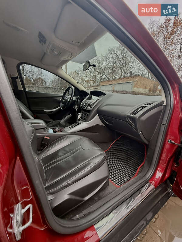 Хетчбек Ford Focus 2013 в Сумах фото 3 Хетчбек Ford Focus 2013 в Сумах