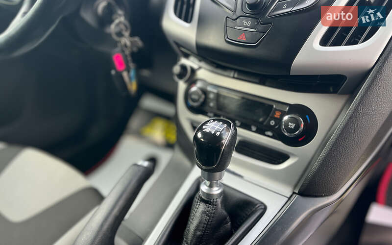 Универсал Ford Focus 2013 в Коломые фото 14 Универсал Ford Focus 2013 в Коломые