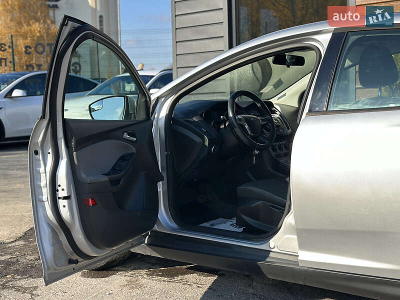 Седан Ford Focus 2012 в Шептицькому фото 18 Седан Ford Focus 2012 в Шептицькому