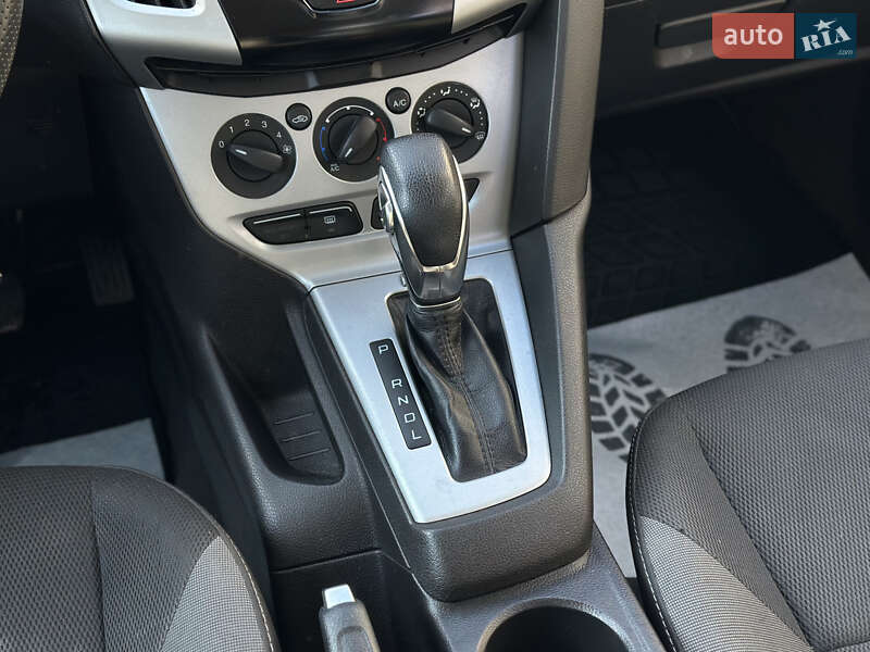 Седан Ford Focus 2012 в Шептицькому фото 34 Седан Ford Focus 2012 в Шептицькому