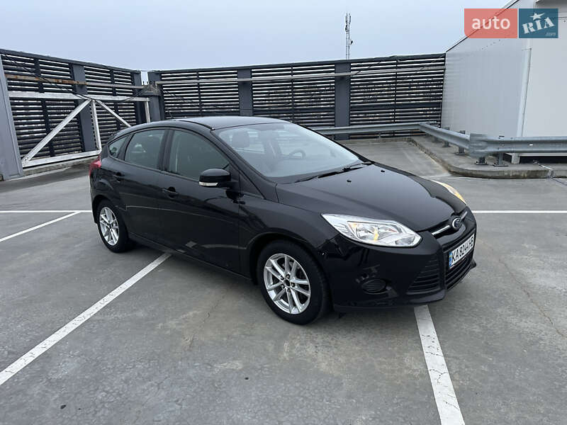 Хэтчбек Ford Focus 2012 в Киеве