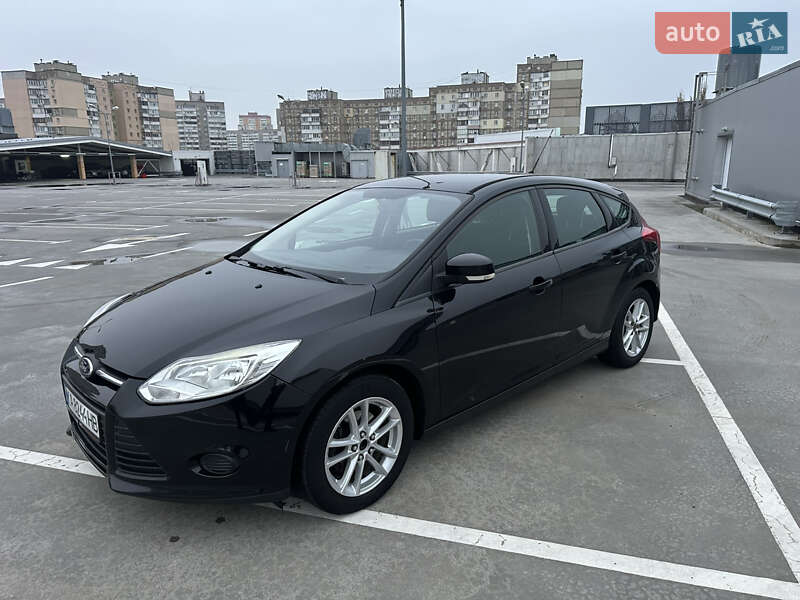 Хэтчбек Ford Focus 2012 в Киеве