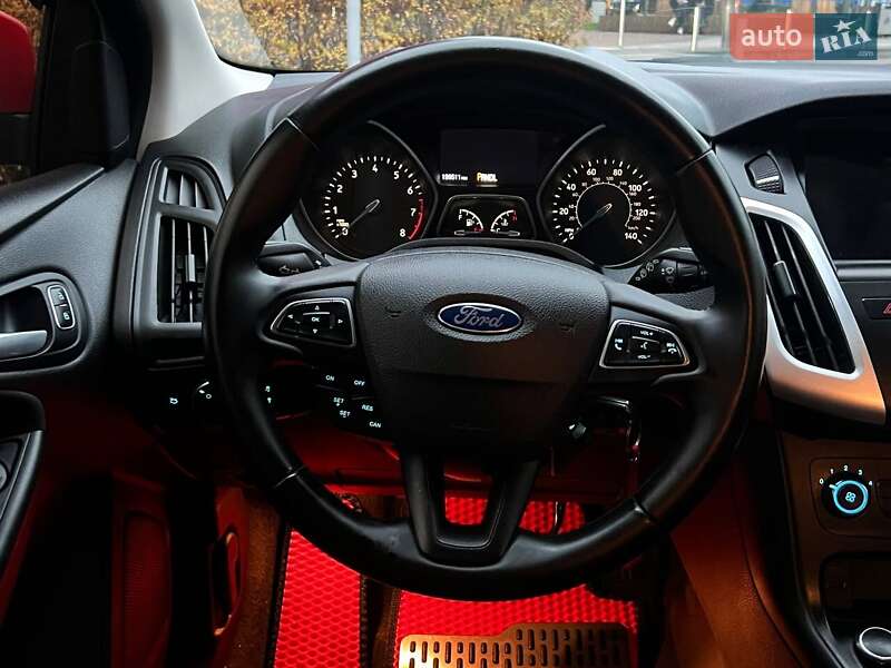 Хэтчбек Ford Focus 2017 в Киеве фото 22 Хэтчбек Ford Focus 2017 в Киеве