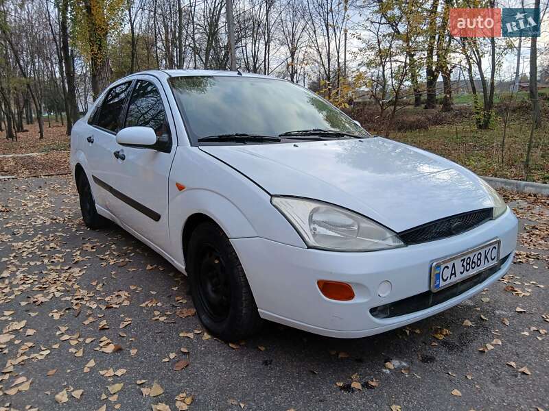 Седан Ford Focus 2001 в Смеле фото Седан Ford Focus 2001 в Смеле