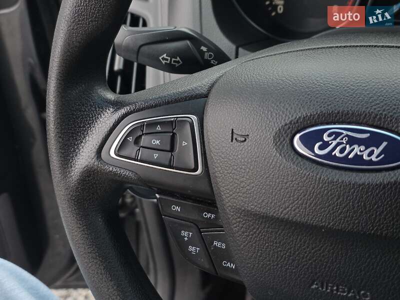 Седан Ford Focus 2017 в Тернополе